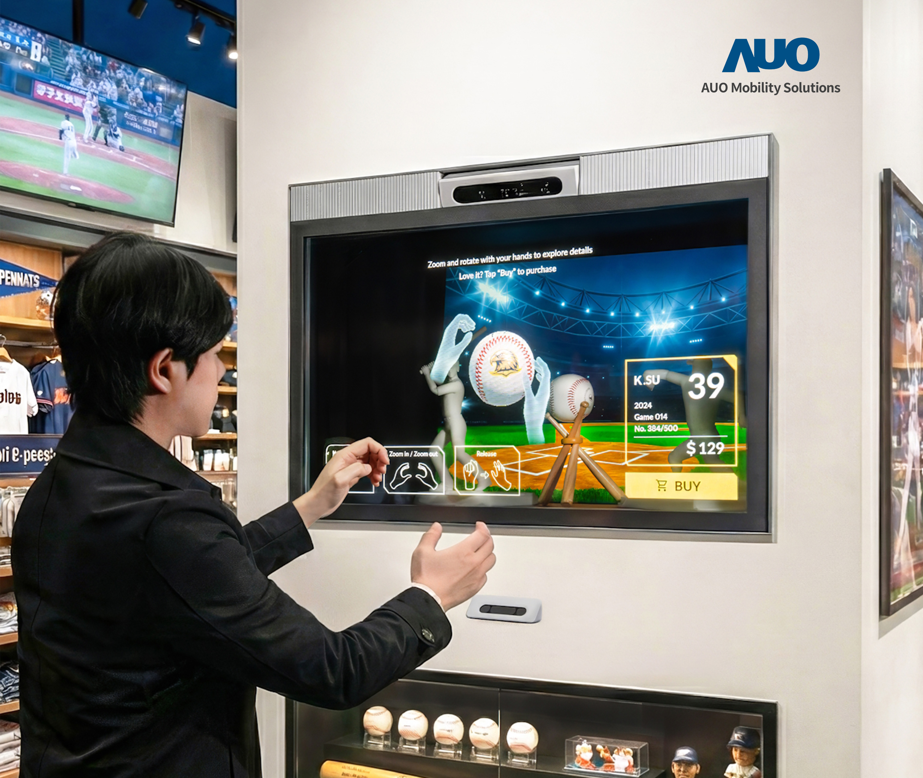 64吋Sports AR Solution提供实体赛事与Micro LED透明显示器对应互动的运用，对于参赛者或队伍有更多信息需了解，或更多营销互动，都可轻松在透明显示屏幕上完成，助攻营销互动新纪元。
