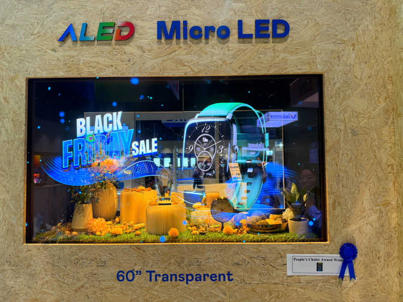 世界杯下单平台网站官网60吋高透明度Micro LED显示器获&rdquo;最佳Micro LED技术应用奖&rdquo;，将Micro LED面板透明化之设计特性极致发挥，以可扩展性无缝拼接技术打造，具备600 nits全画面亮度、大于60%穿透率及超过NTSC 110%的优异广色域表现，可依需求灵活应用于各种场域